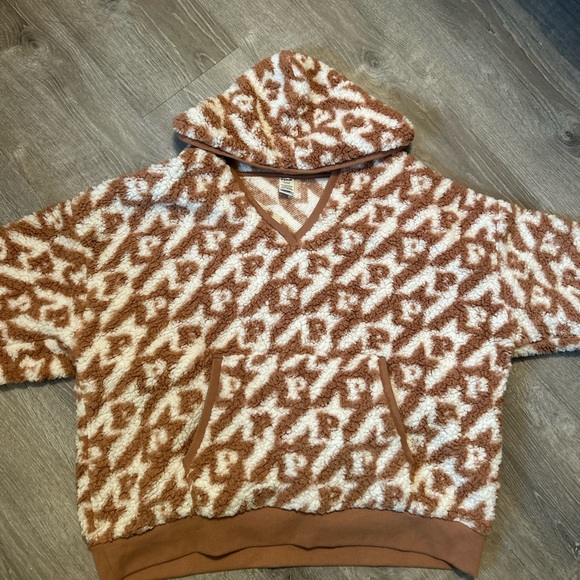 PINK Victoria's Secret Brown and Cream Patterned Top - Picture 2 of 6